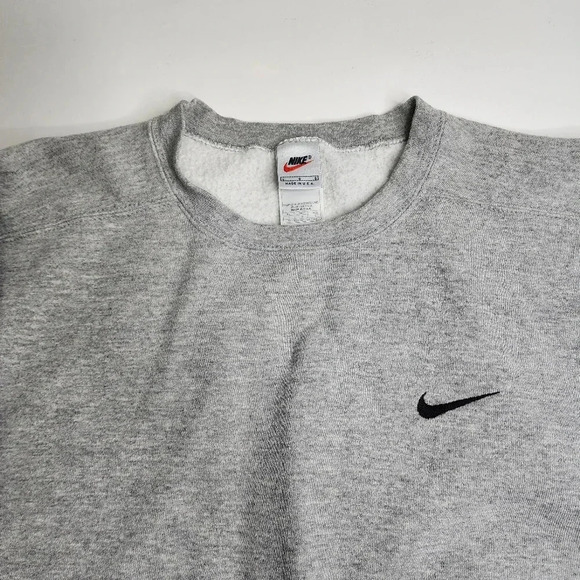 Vintage Nike Sweatshirt 90s Swoosh Sweater Size Large Gray Made in USA - Picture 3 of 8